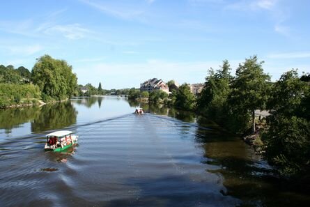 Bateau navigable sans permis sur la Mayenne